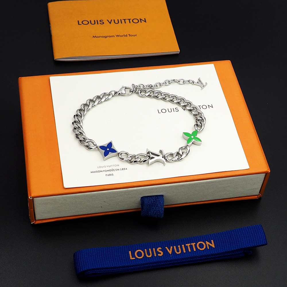 Lvjia Monogram Row bracelet features a metal chain adorned with Binfen - Jewelry 9