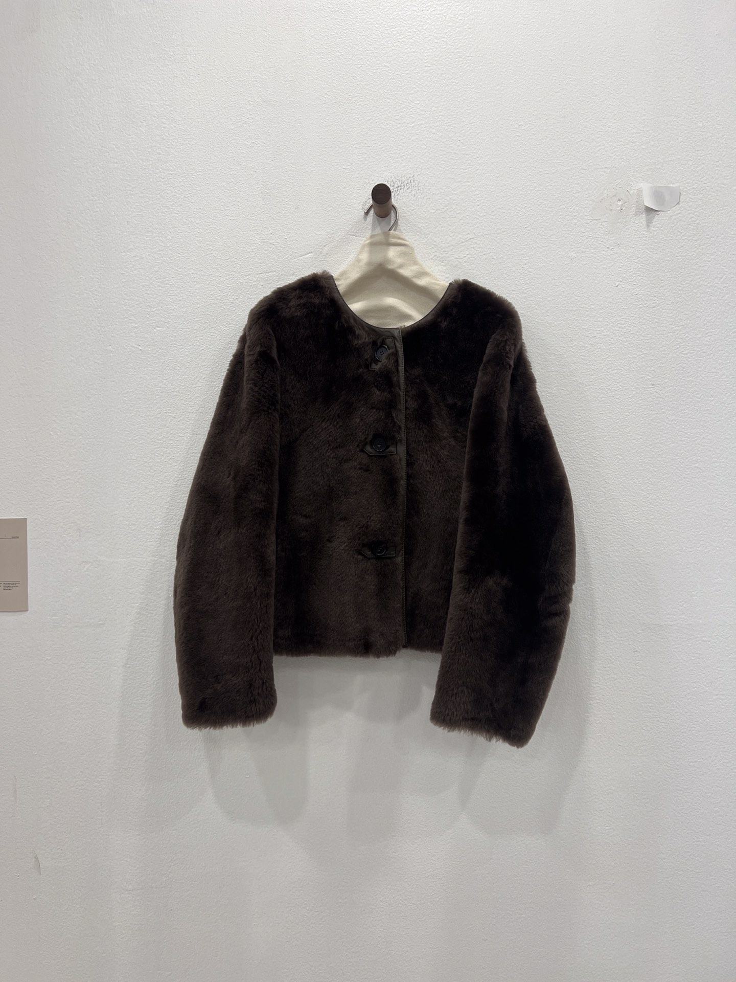 Max Mara Single-Rate Female Suit with New Coat: Melinou Wool, Leather, Weather-Resistant.