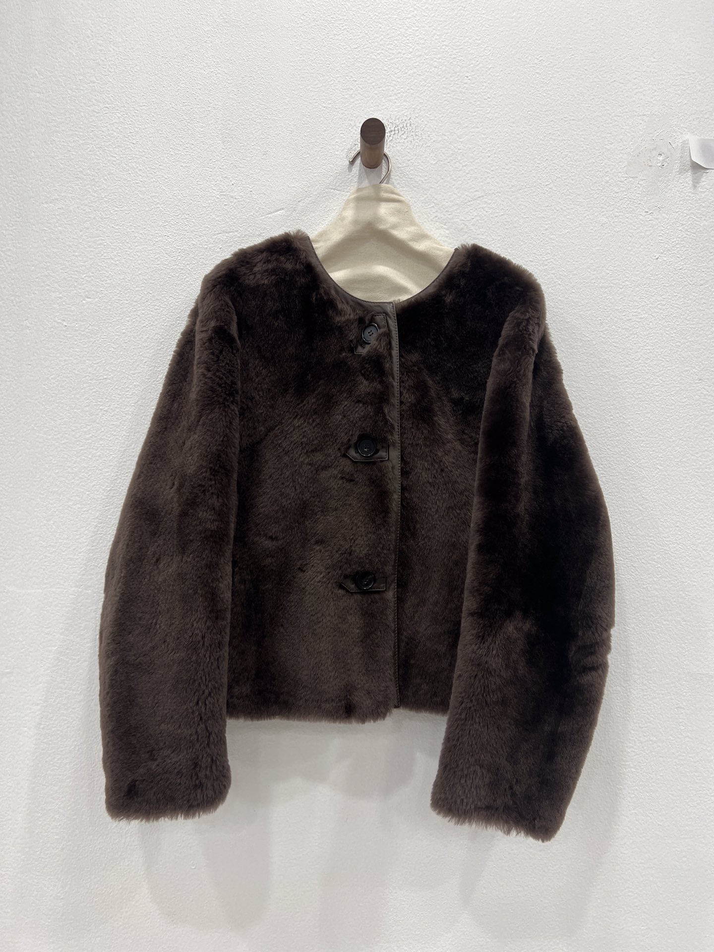 Max Mara Single-Rate Female Suit with New Coat: Melinou Wool, Leather, Weather-Resistant. - 图片 2