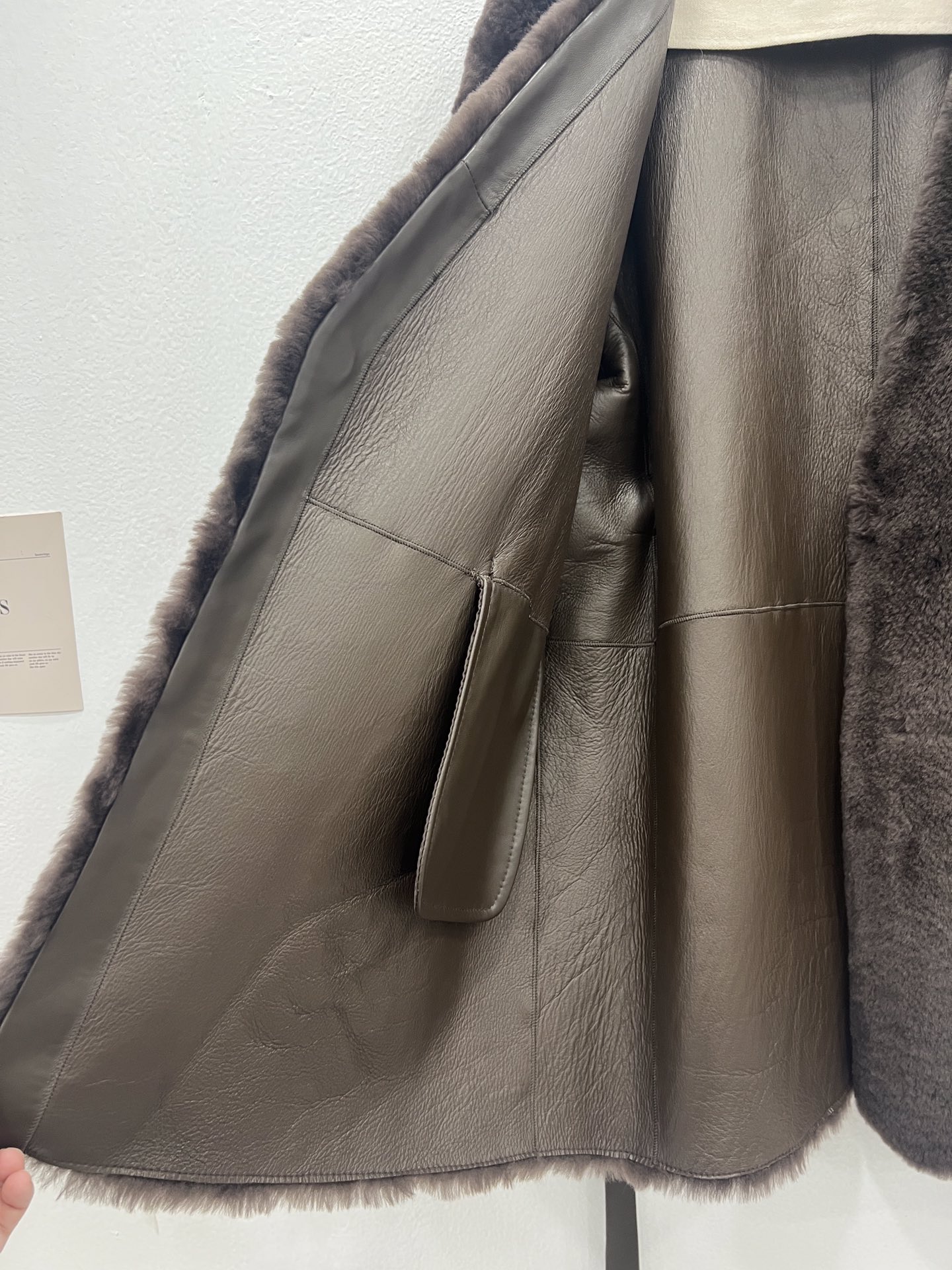 New Mocha Melinau Wool: Soft, Thin, and Warm with High Heating Coefficients - 图片 5
