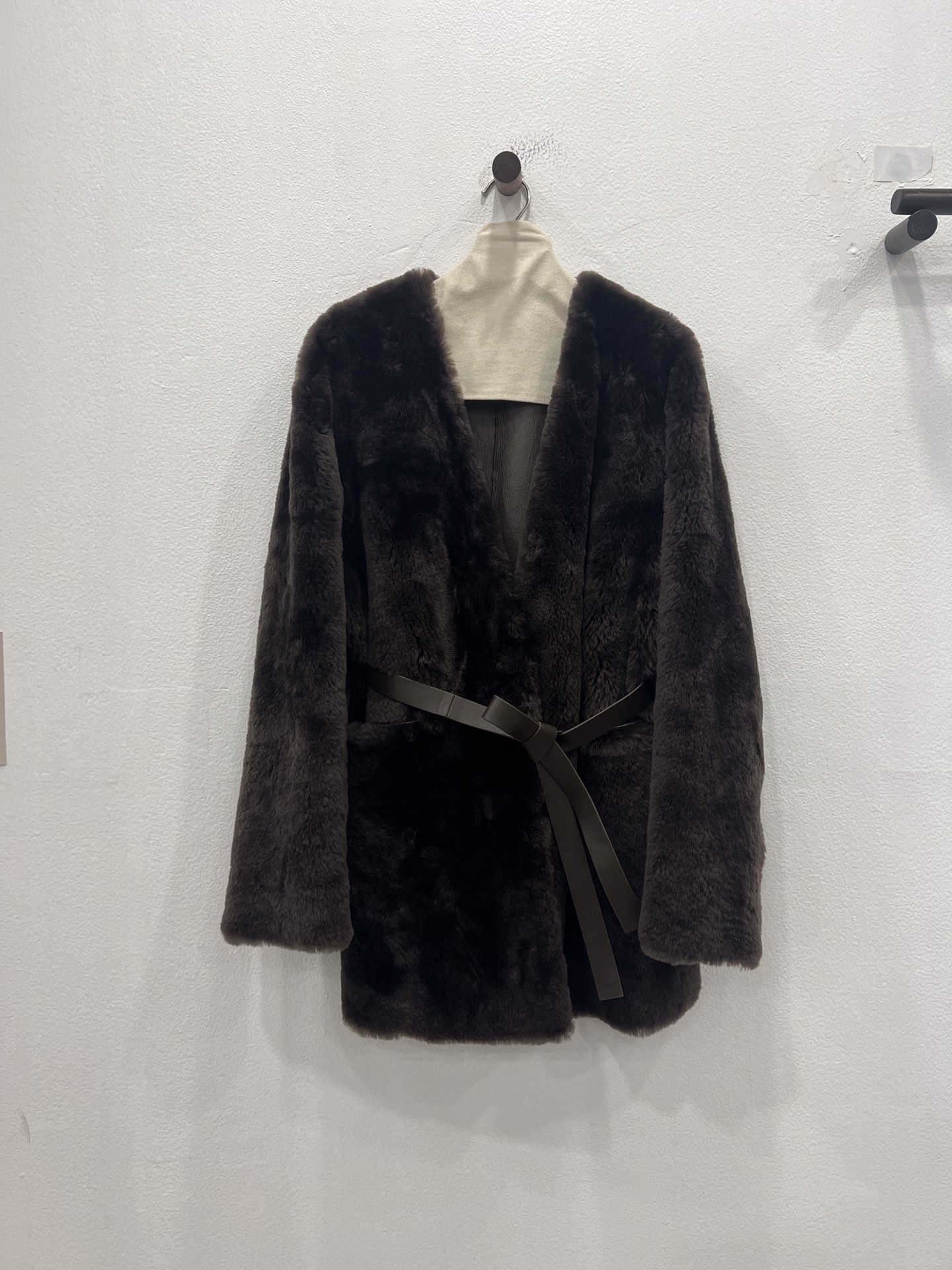 New Mocha Melinau Wool: Soft, Thin, and Warm with High Heating Coefficients