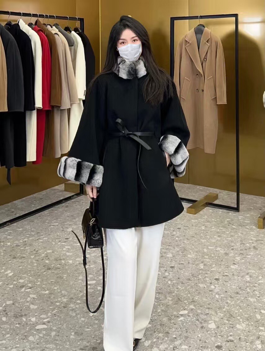 Loro Piana Inspired 2025 Winter Fur Trimmed Cape - Luxurious and Elegant 9 i1756886870 1671 1