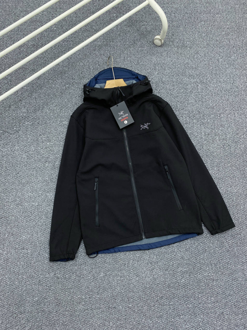 Chaqueta Softshell Arcteryx con Capucha, Logo Bordado, Ideal para Deportes al Aire Libre 6 o 1j4ck4eko1q5jj922qt8tf1lne4