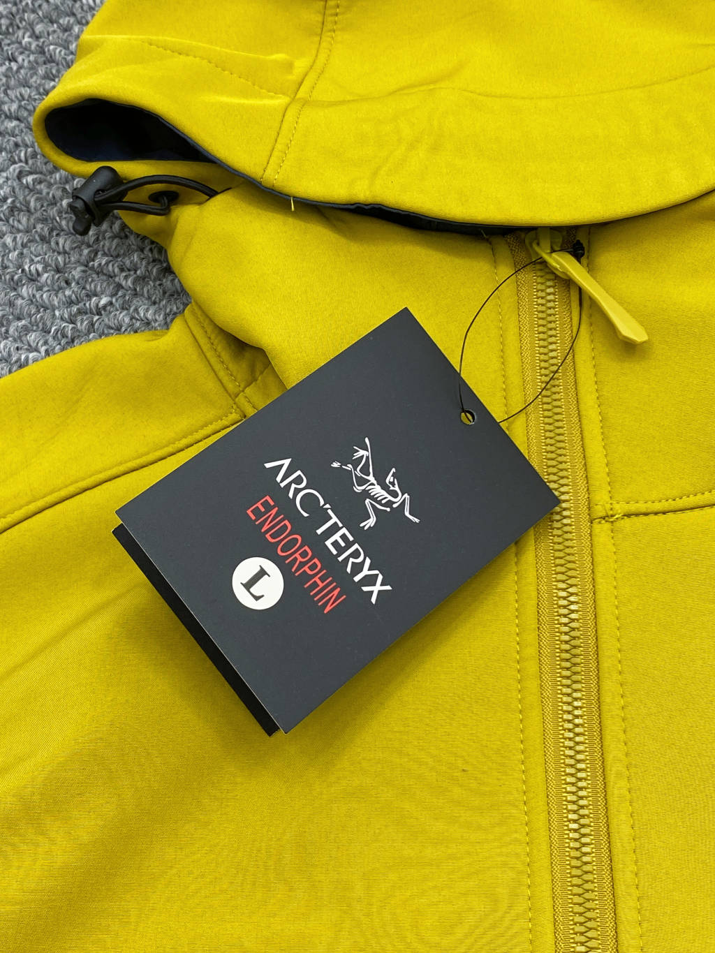 Chaqueta Softshell Arcteryx con Capucha, Logo Bordado, Ideal para Deportes al Aire Libre 17 o 1j4ck5a181o6lpbhoia1d77lc8f