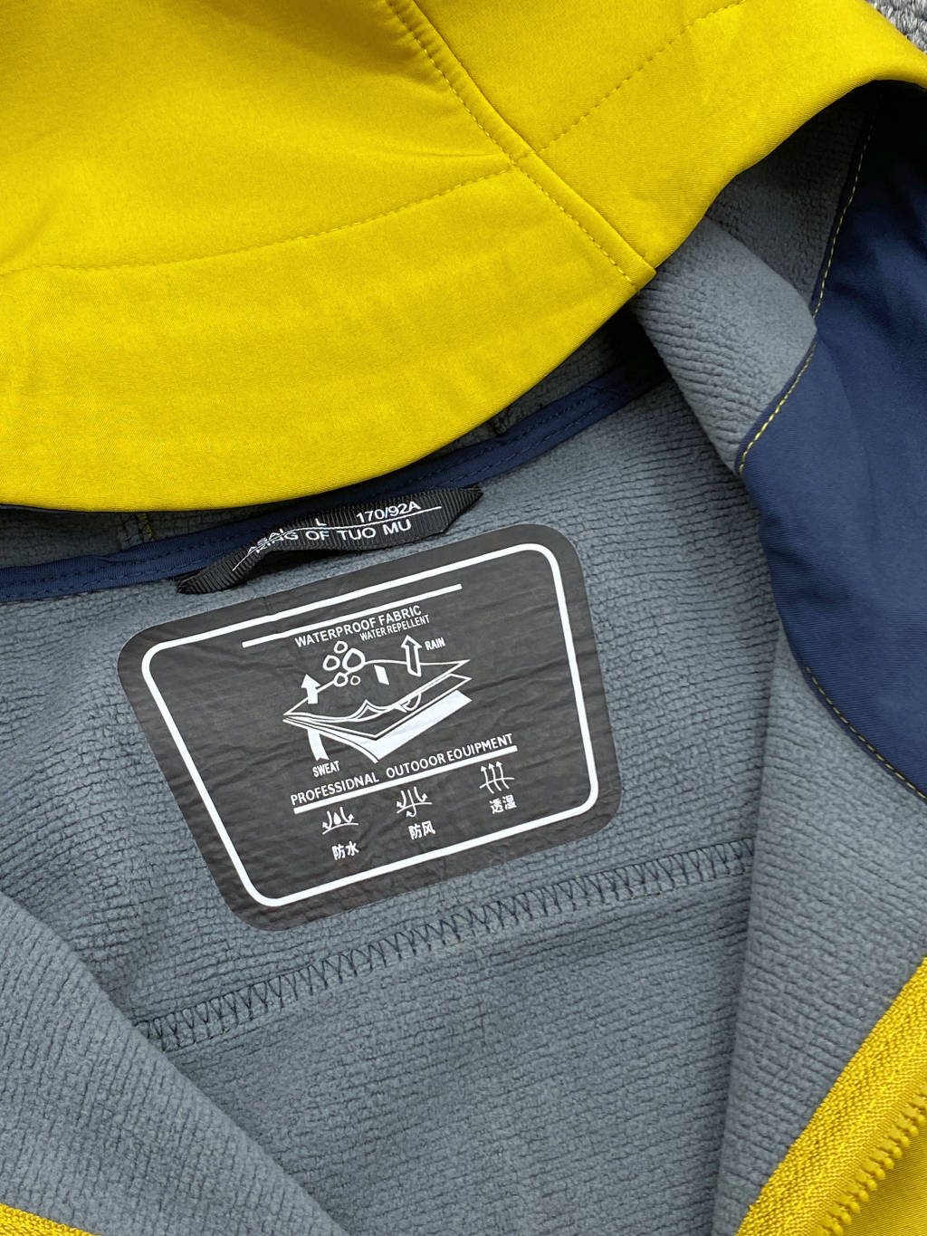 Chaqueta Softshell Arcteryx con Capucha, Logo Bordado, Ideal para Deportes al Aire Libre 18 o 1j4ck5a19cs1110oe0d3c818ig