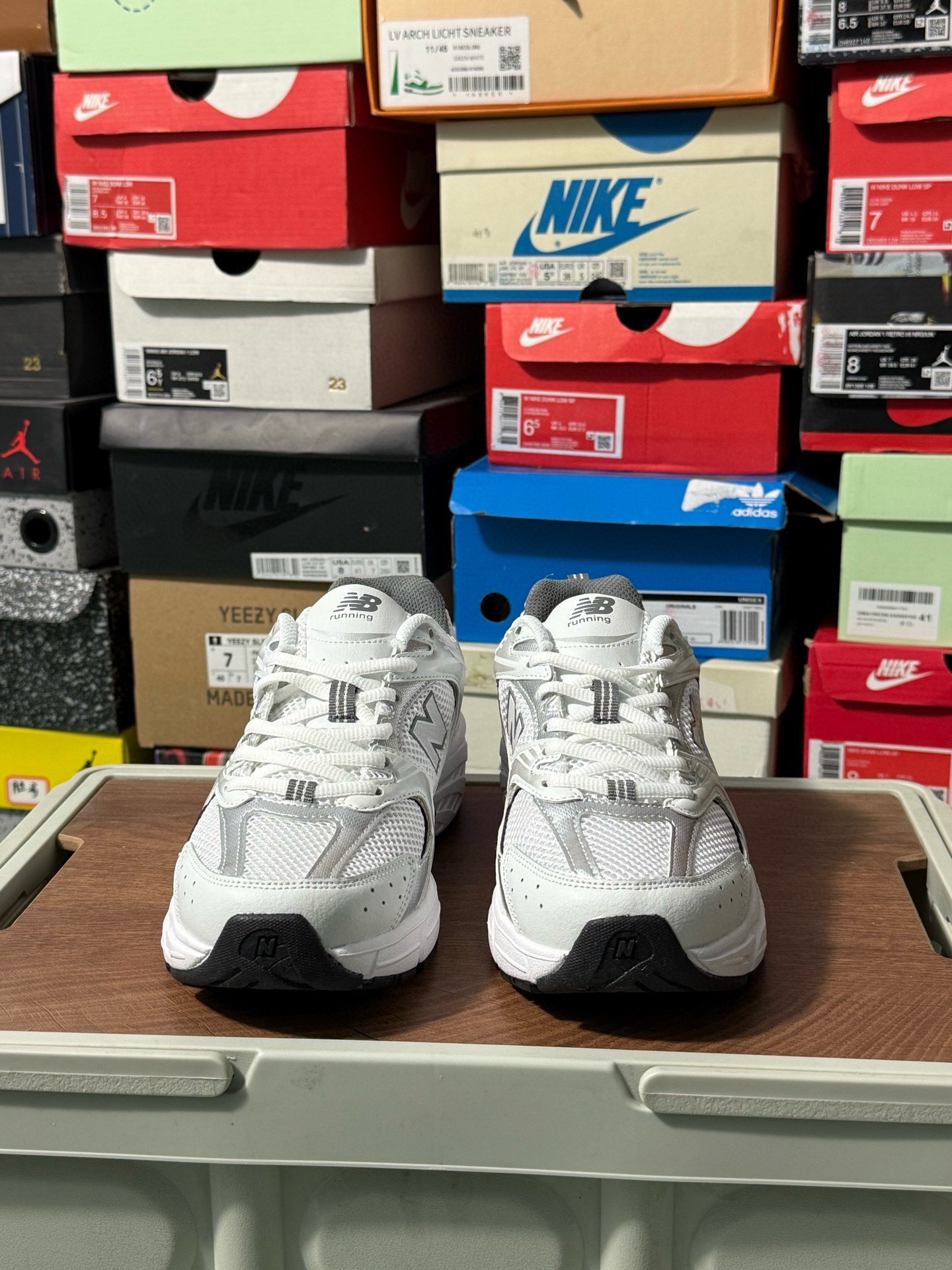 「新百伦530」售价:83💰高端运动鞋❇️全新新品升级,New Balance NB530 网面男女潮流运动跑鞋 复古百搭休闲运动NB鞋！
siz：36-44