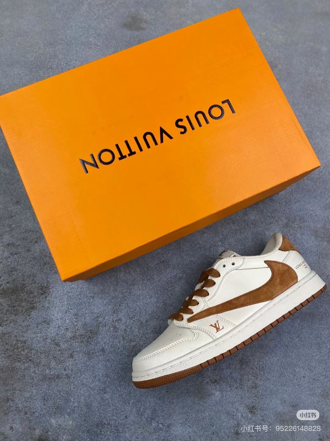 「路易威登篇」售价:80💰Nike TS x Air Jordan AJ1 Low 耐克黄米棕休闲鞋 倒钩低帮联名鞋 
siz：36-44