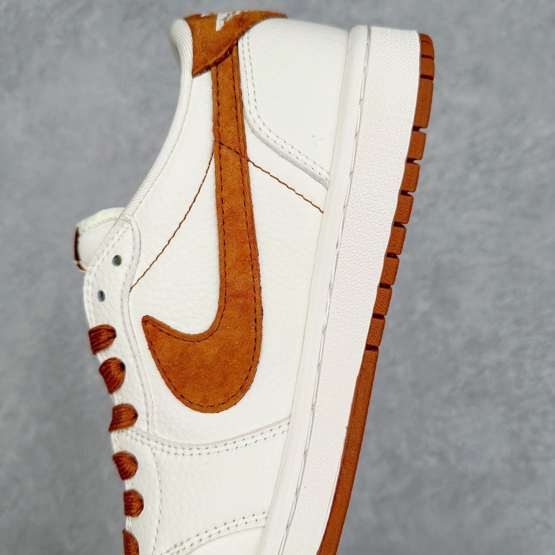 「路易威登篇」售价:80💰Nike TS x Air Jordan AJ1 Low 耐克黄米棕休闲鞋 倒钩低帮联名鞋 
siz：36-44