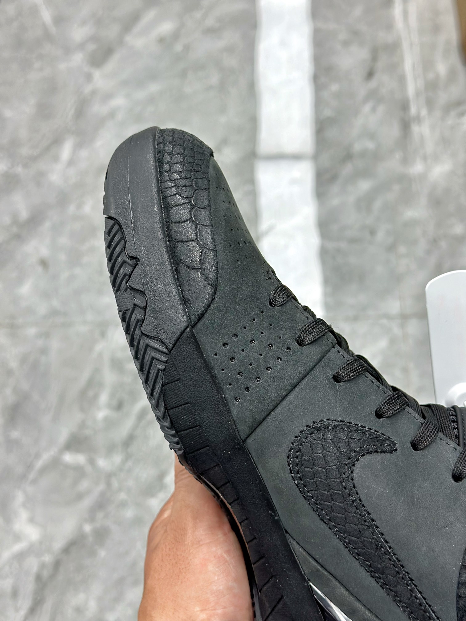 王者归来️灭世纯原海外球员版科比4代黑曼巴Kobe4protro”BlackMamba“MambaGif