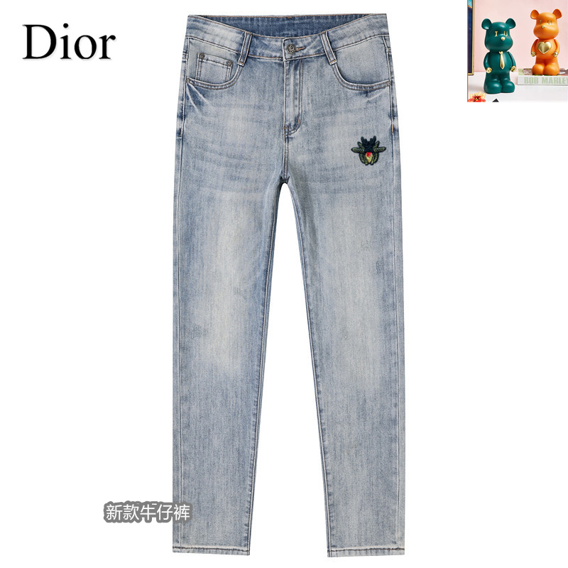 NO:135237,Dior 2025ss fashion new product, high-end luxury custom slim-fitting jeans, customer-supplied elastic fabric, fine imitation cotton yarn blend, comfortable and soft, classic small hardware accessories, excellent quality, extremely luxurious, stylish, not picky, Size: 28-38 (37),,dior,jeans,alexander wang19860909Dior 2025ss时尚新品 高端奢华定制修身小脚牛仔裤,客供水洗弹力面料 精仿棉纱混纺 面料舒适柔软 经典小五金配饰 品质卓然 极度奢华 上身有型 不挑人 尺码:28-38（37）,,dior,jeans,alexander wang,Men's clothing