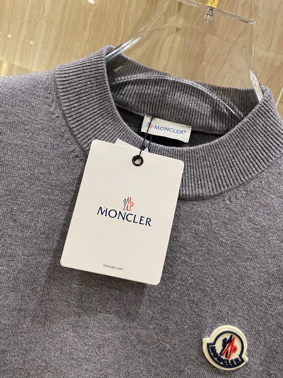 MONCLER2024秋冬新品男士毛衣经典半高领设计！高级定制百搭款式任何人都可以轻松驾驭采用高档顶级莫