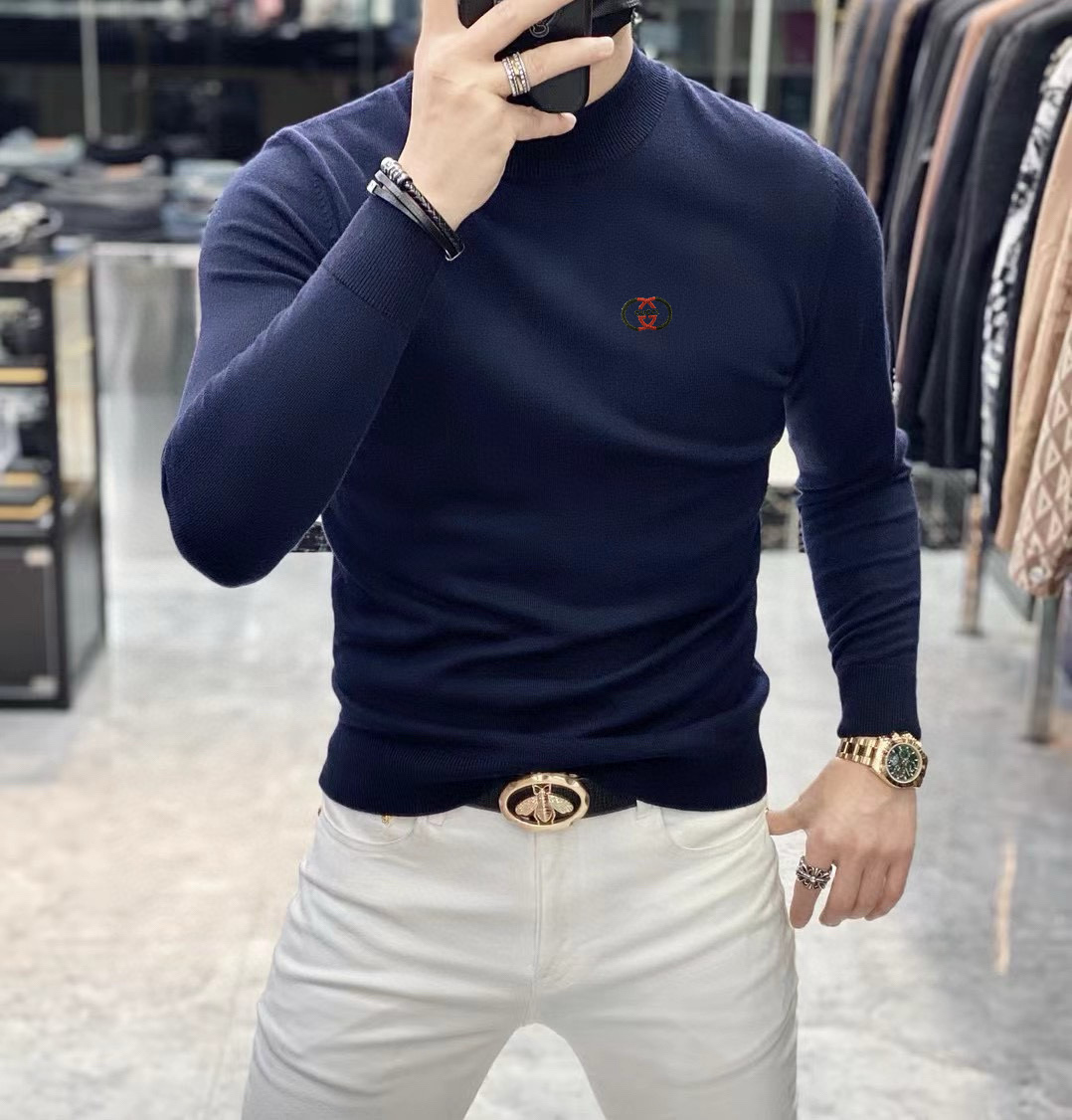  GUCCI  秋冬新款男士针织羊毛衫，全新升级百搭基础款，低调奢华，品格之选！胸前logo图案刺绣设计