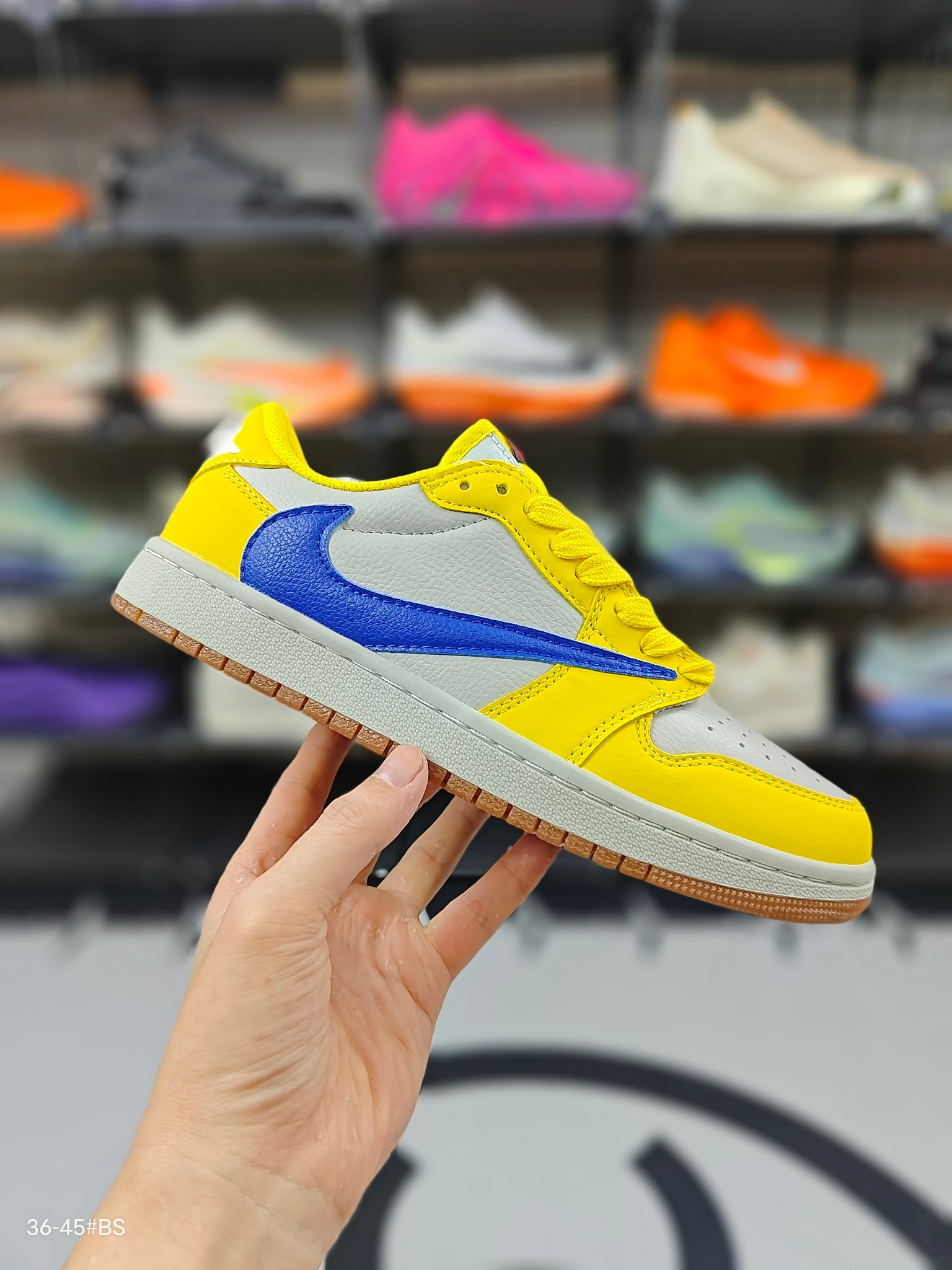 💰80
公司级✅Nike Air Jordan 1 x Travis Scott AJ1倒勾 乔一倒钩 耐克 低帮文化篮球鞋
货号:DM7866-162
尺码:36 36.5 37.5 38 38.5 39 40 40.5 41 42 42.5 43 44 45
ID:DM4137-700