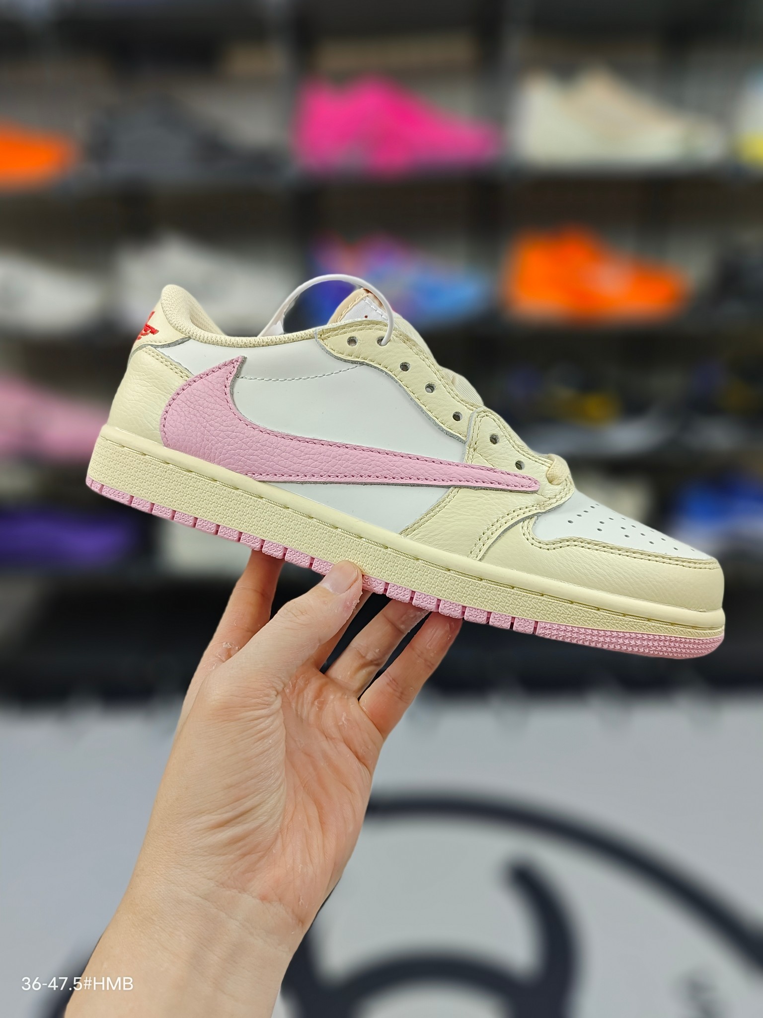 200💰  F版顶级纯原
Jordan Air Jordan 1 Low 织物合成革皮革 圆头系带 低帮 复古篮球鞋 女款 米色
货号 : IQ7604-101
码数 : 36-47.5 带半码
