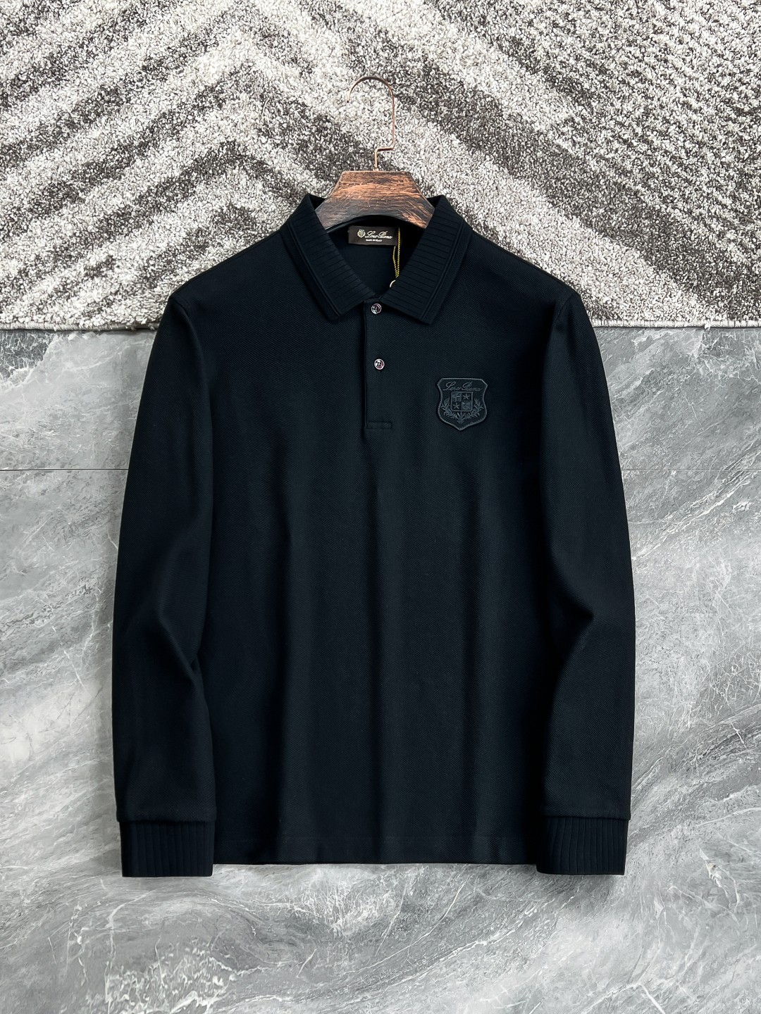 NO:126172,Black details ~.,alexander wang19860909黑色细节~.,,alexander wang,Men's clothing