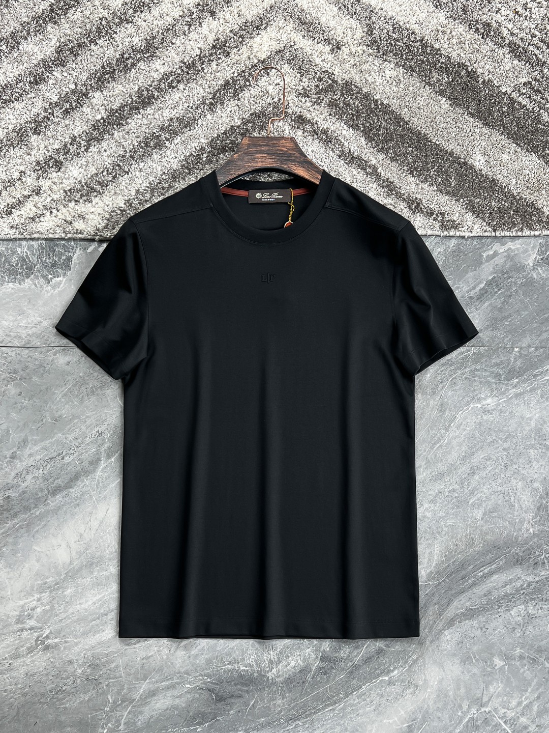 NO:124727,Black details ~.,alexander wang19860909黑色细节~.,,alexander wang,Men's clothing