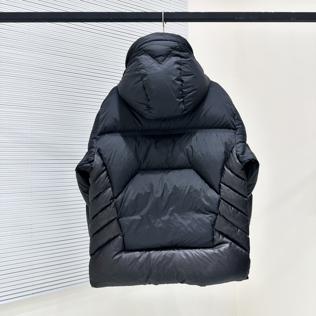 Moncler Jarama 短款羽绒服 - 軽量・防水・プレミアムダウン