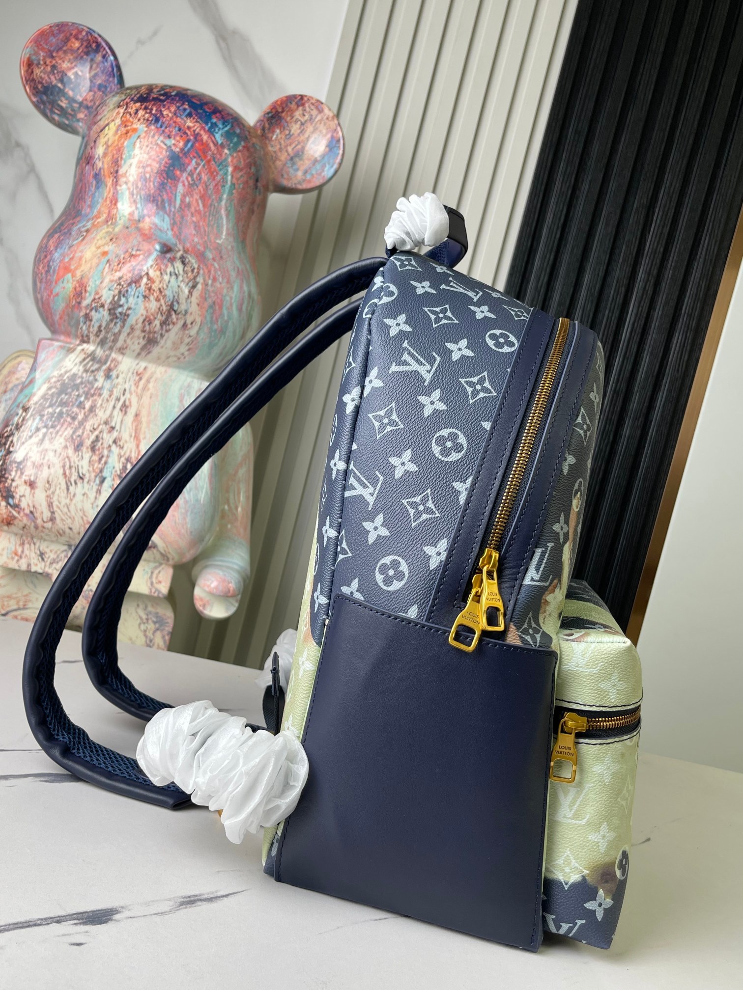 顶级原单原单独家实拍M23905蓝色火焰双肩包系列Discovery双肩包M46553老花火焰玫瑰丝印侧