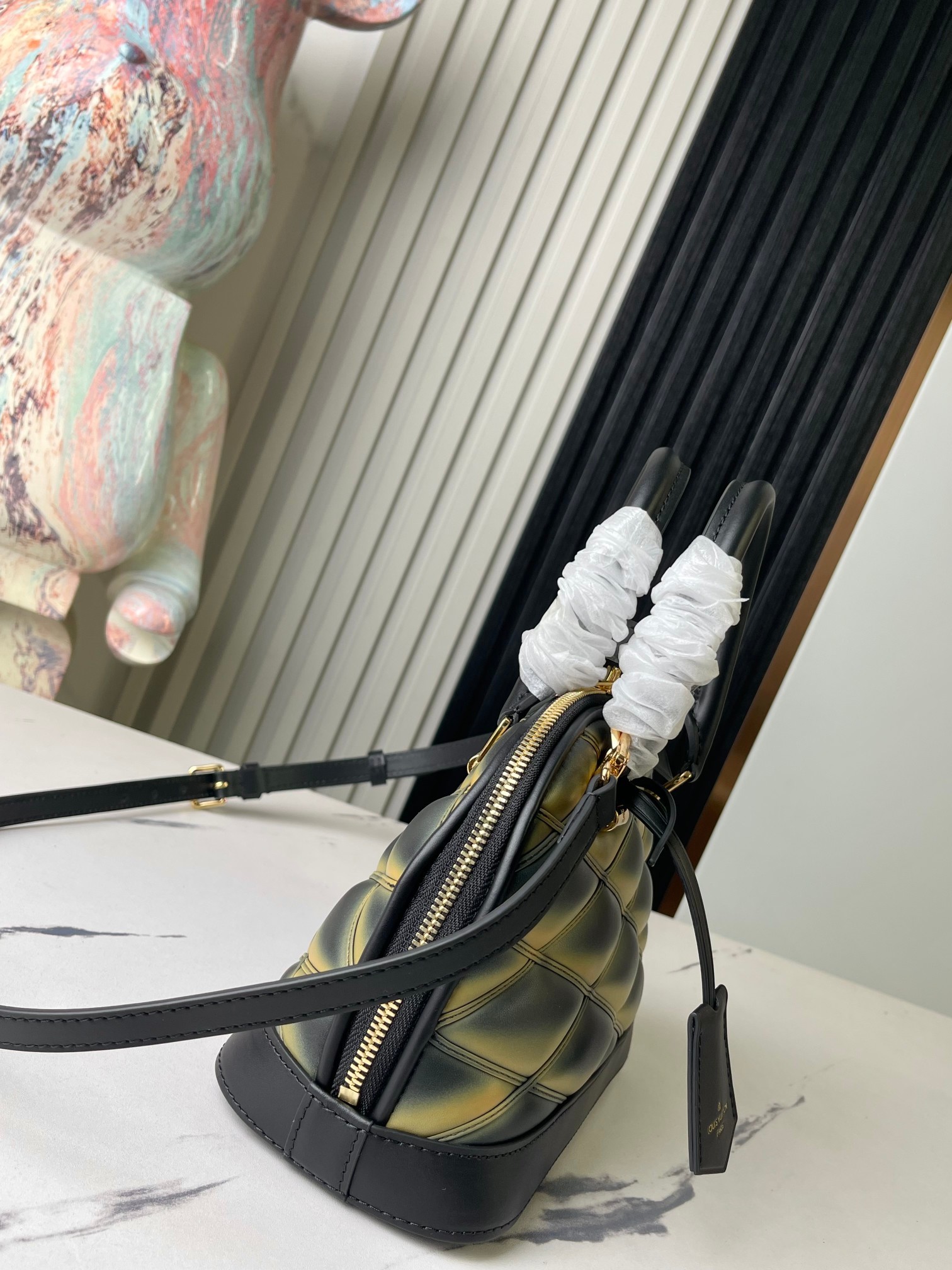 顶级原单独家实拍M23576渐变菱格全皮贝壳包系列AlmaBB贝壳手袋NicolasGhesquière