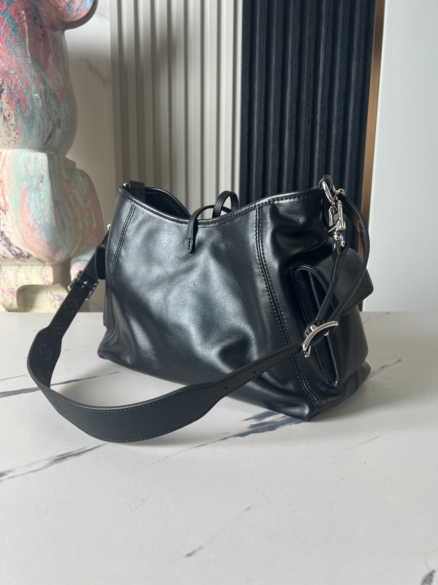 顶级原单独家实拍M24861黑色全皮购物袋系列CarryAllCargo小号手袋M46203以柔软羊皮革