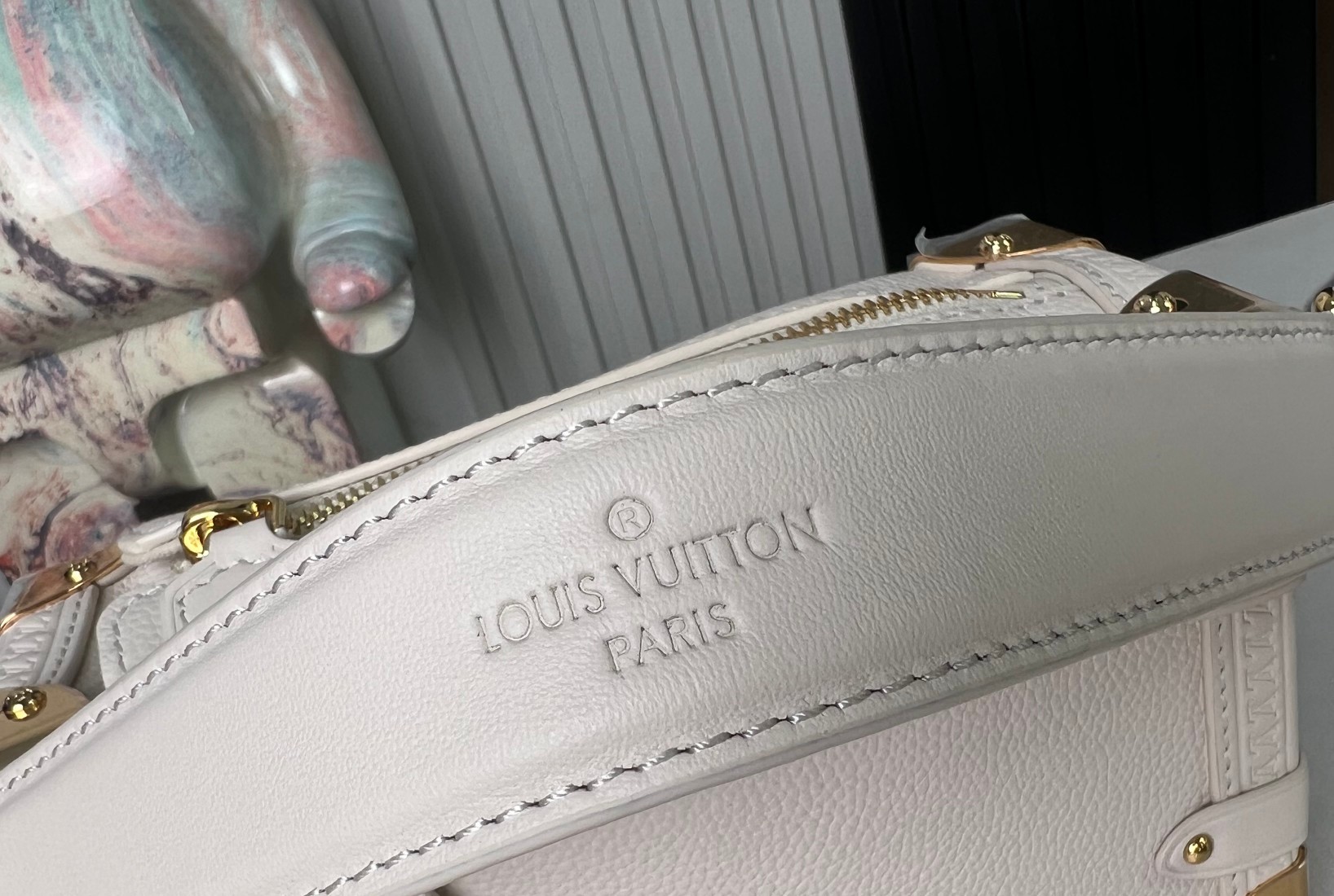 【顶级原单 独家实拍】M23817米白 M23915 全皮软盒子系列Side Trunk 小号手袋 M2