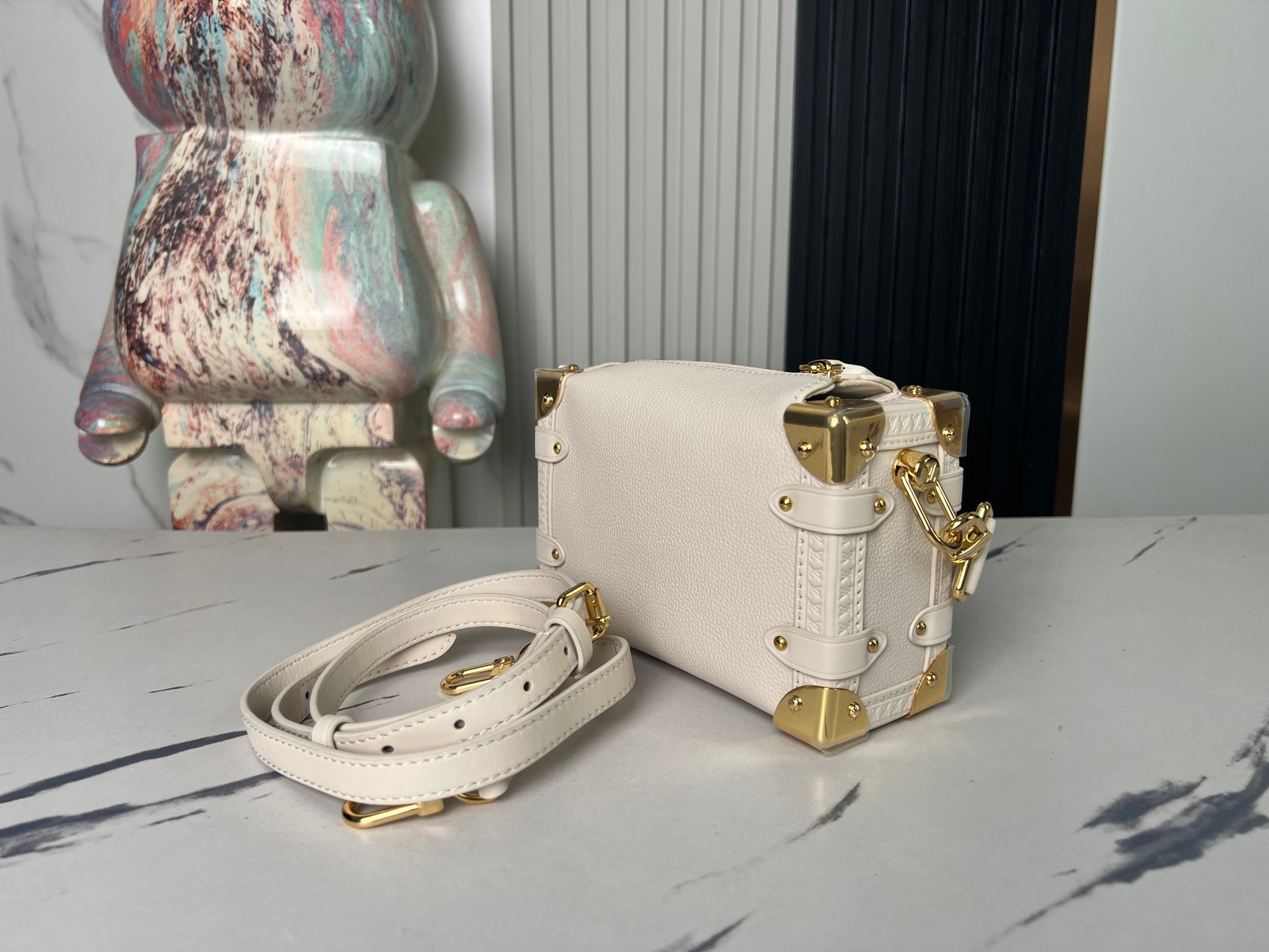 【顶级原单 独家实拍】M23817米白 M23915 全皮软盒子系列Side Trunk 小号手袋 M2