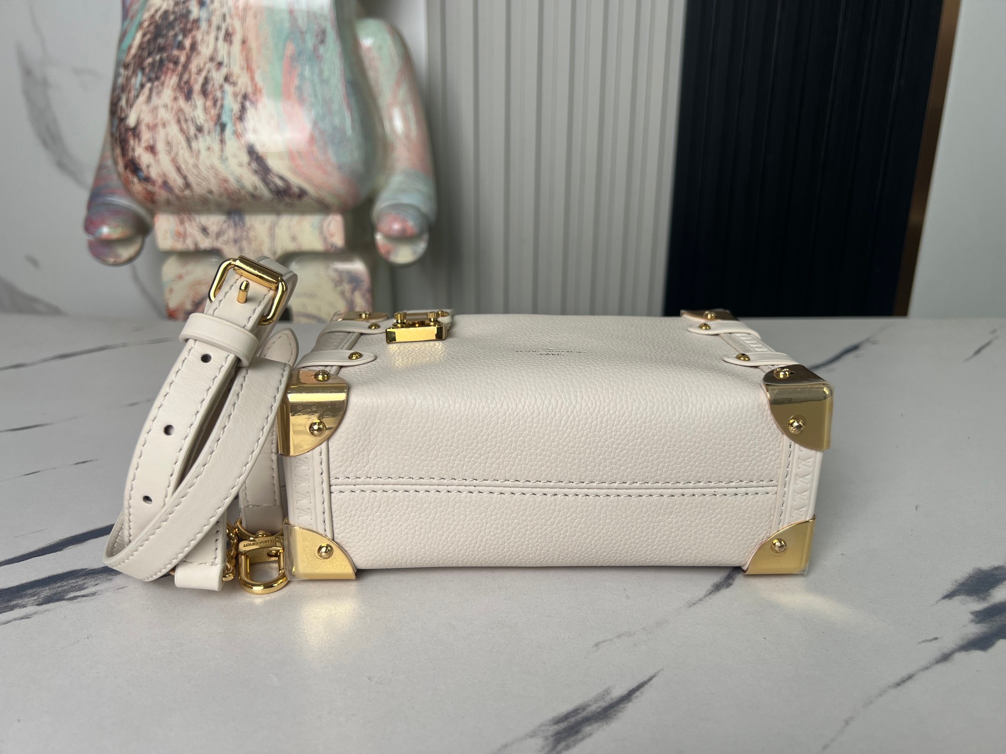 【顶级原单 独家实拍】M23817米白 M23915 全皮软盒子系列Side Trunk 小号手袋 M2