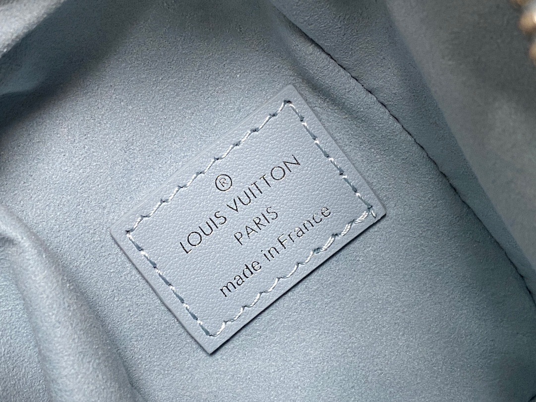 【顶级原单 独家实拍】M23817浅蓝 M25067 全皮软盒子系列Side Trunk 小号手袋 M2