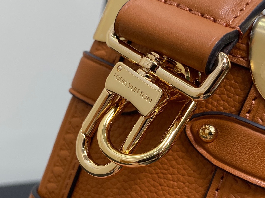 【顶级原单 独家实拍】M23818棕色 全皮软盒子系列 Side Trunk 小号手袋 M23915 灰