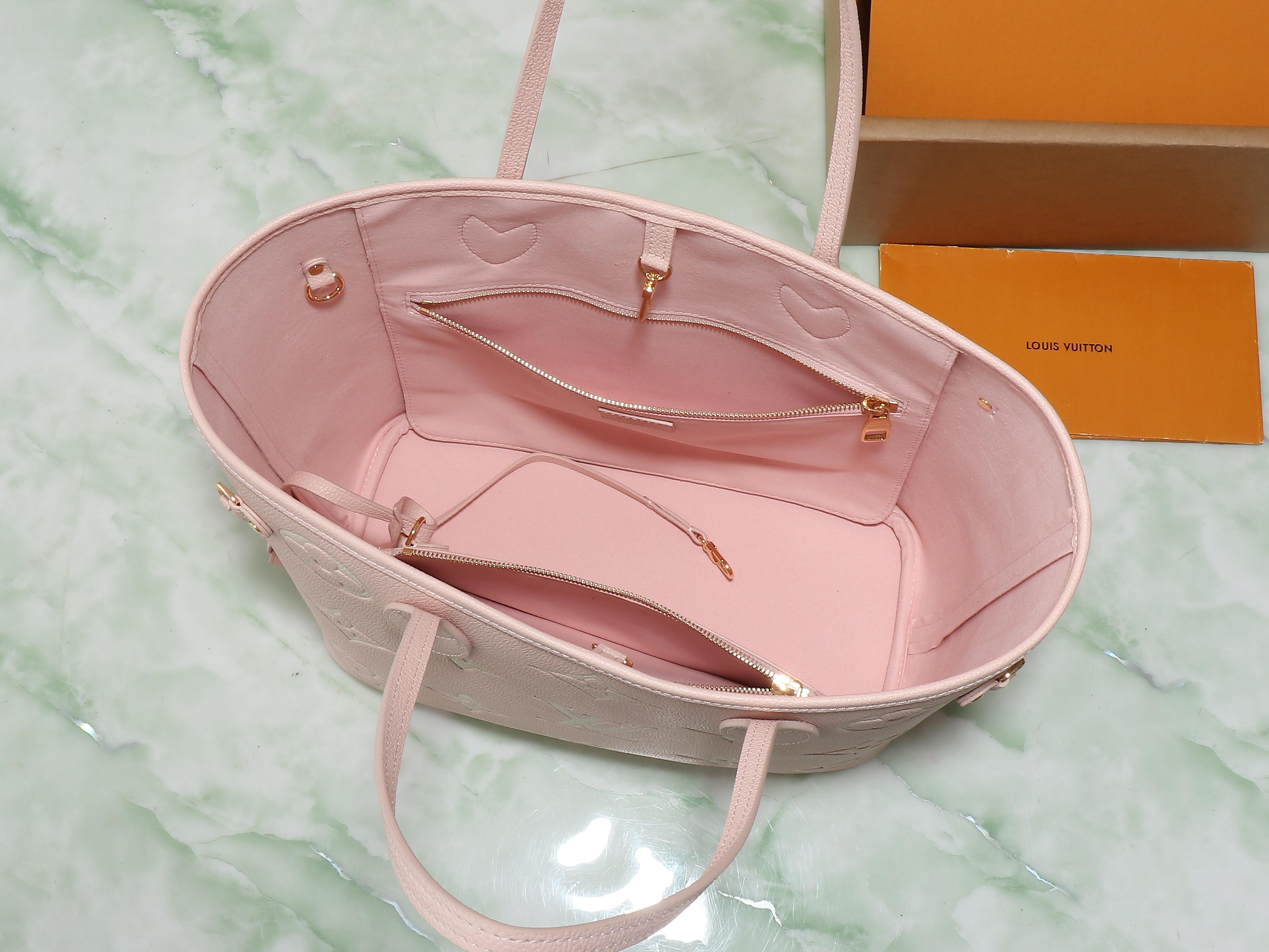 【顶级原单 独家实拍】M14210奶昔粉 M45686 全皮压花购物袋系列 Neverfull 中号手袋