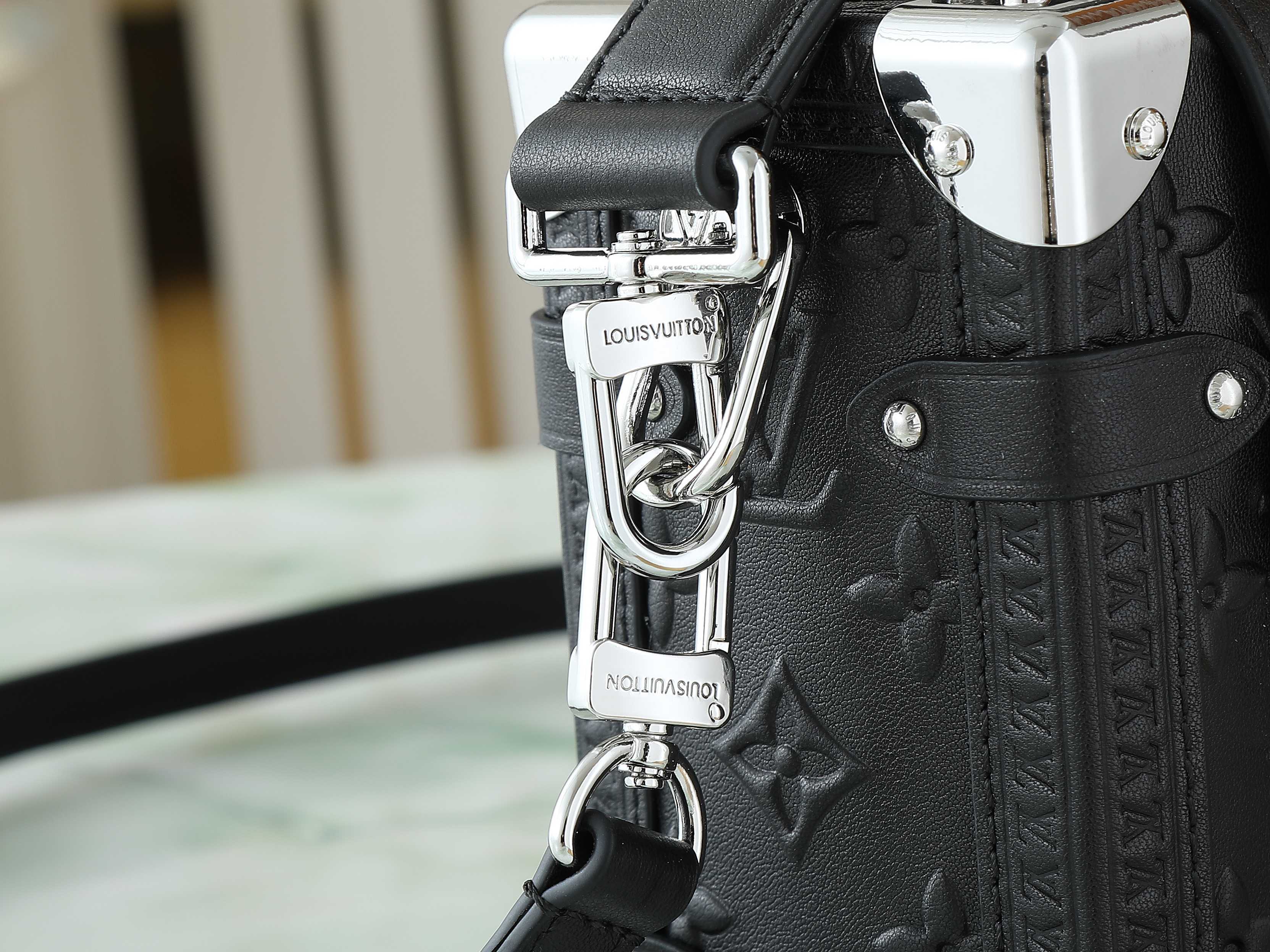 【顶级原单 独家实拍】M14572黑色全皮 软盒子包箱子 Petite Malle 手袋 Nicolas