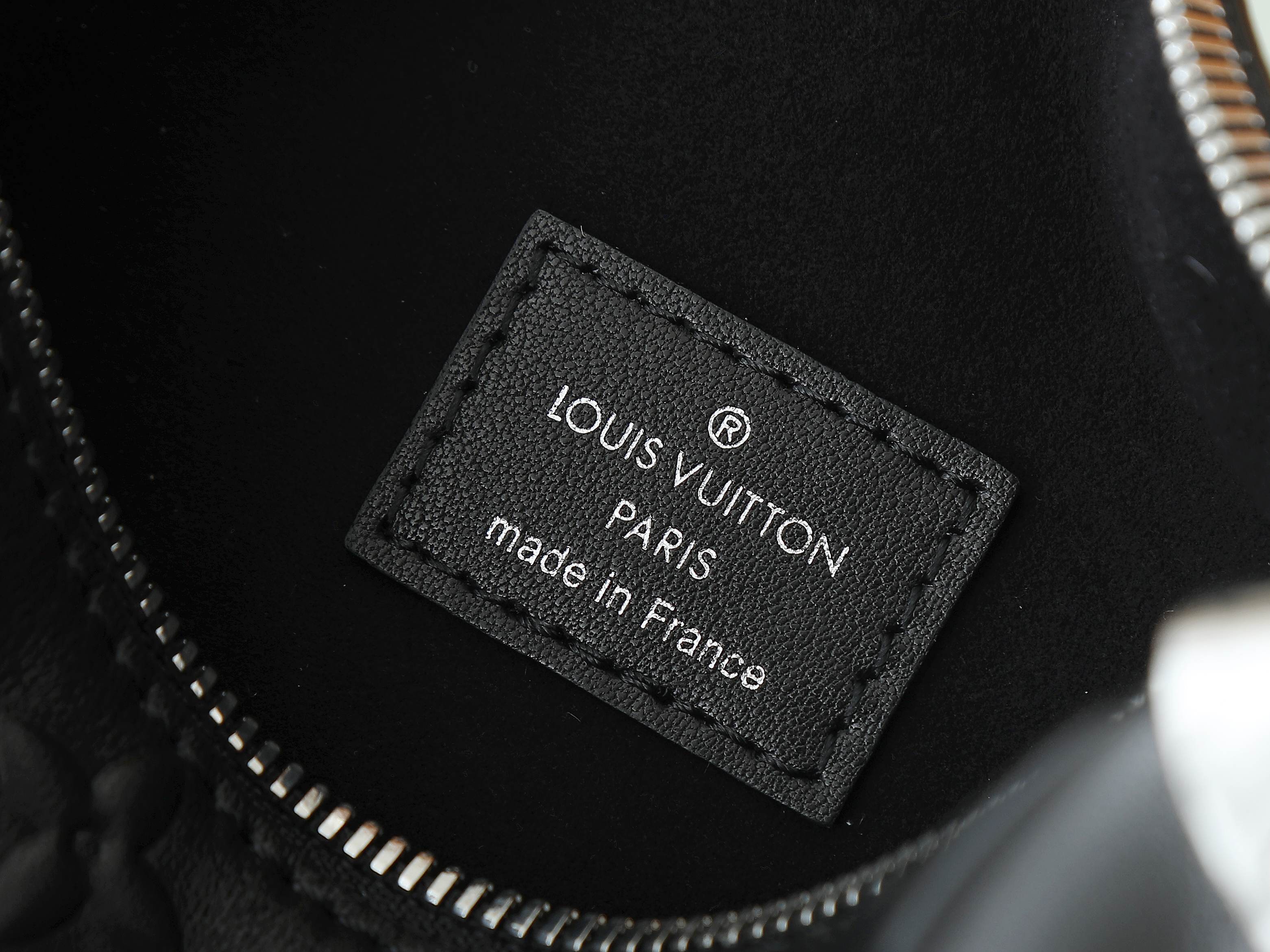 【顶级原单 独家实拍】M14572黑色全皮 软盒子包箱子 Petite Malle 手袋 Nicolas