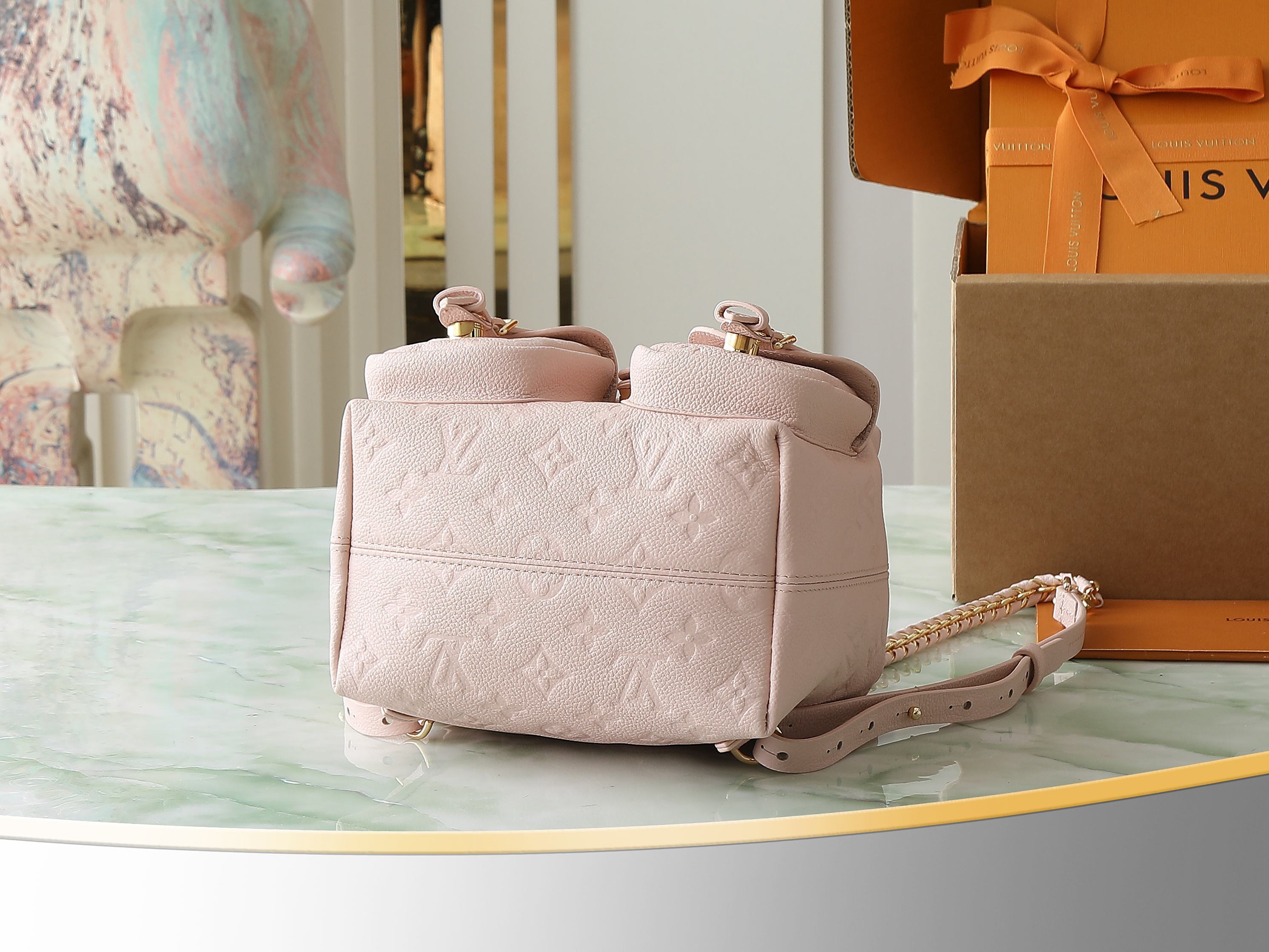 【顶级原单 独家实拍】M47074粉色 M47106白色 M47072黑色 全皮压花双肩包系列 BACK