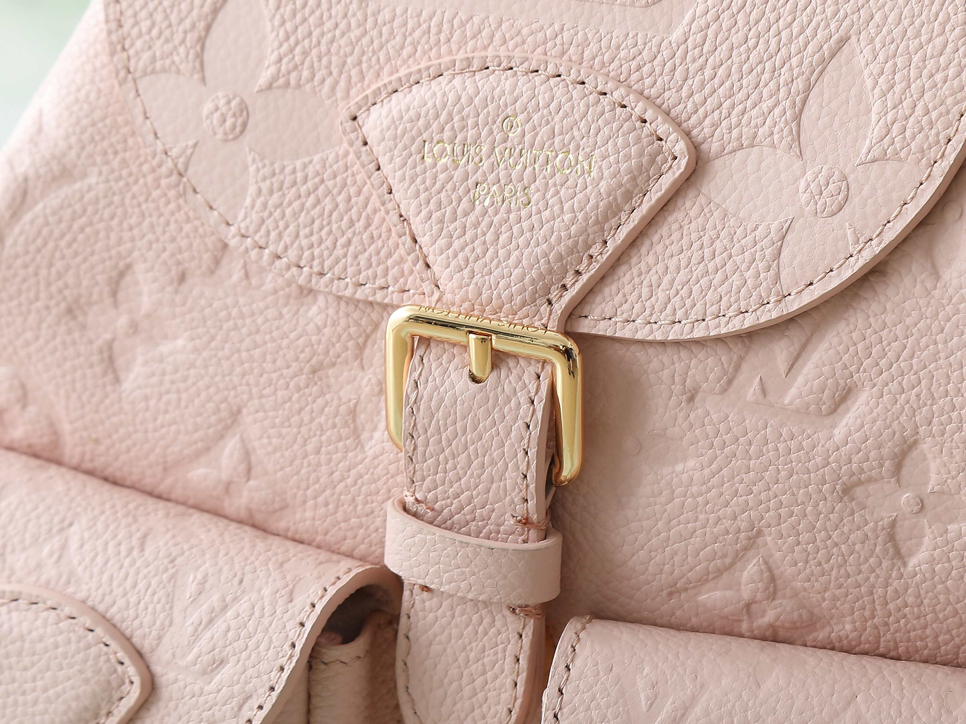 【顶级原单 独家实拍】M47074粉色 M47106白色 M47072黑色 全皮压花双肩包系列 BACK