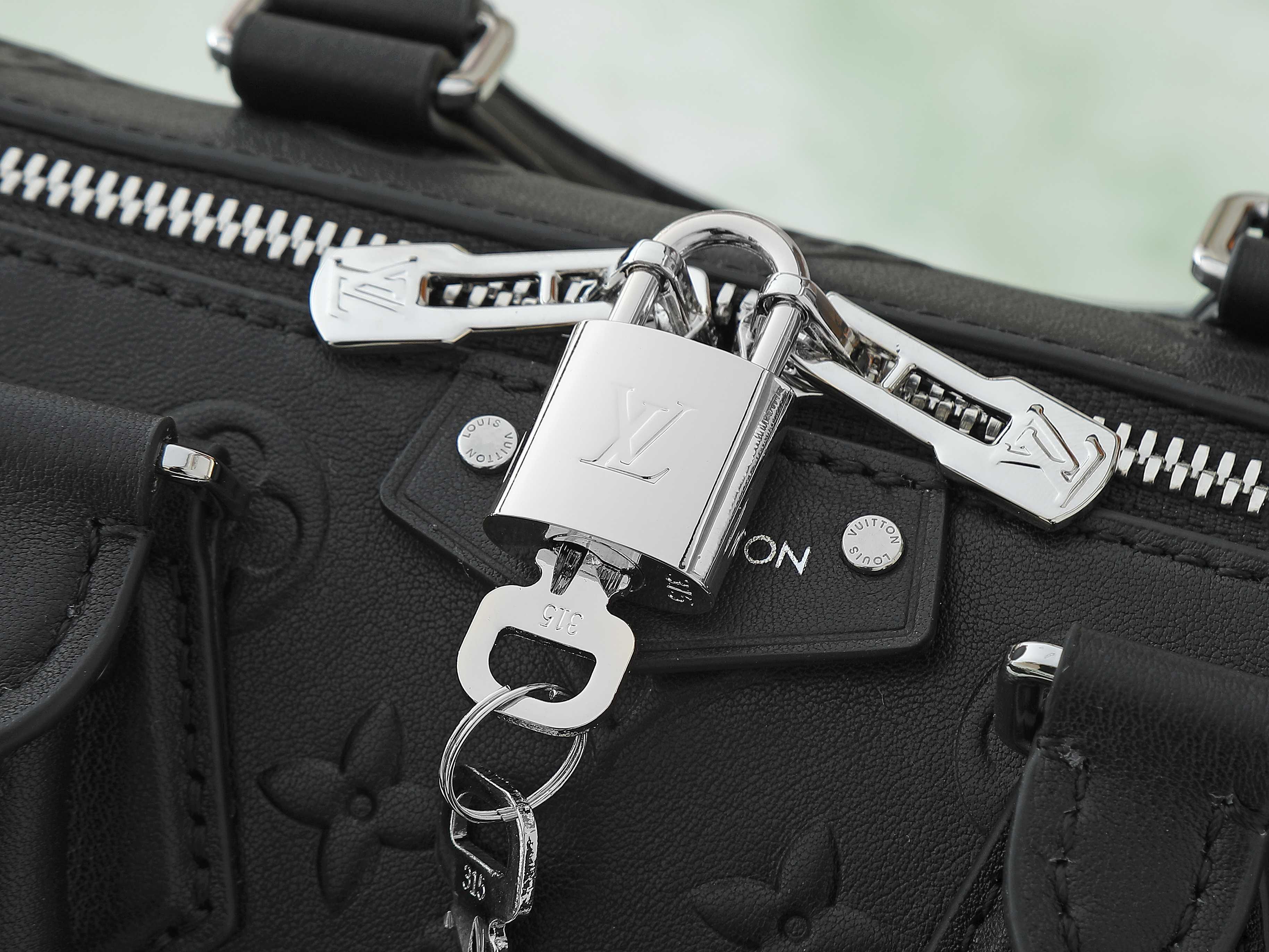 【顶级原单 独家实拍】M14575黑色 全皮speedy枕头包 SPEEDY TRUNK 20 手袋 M