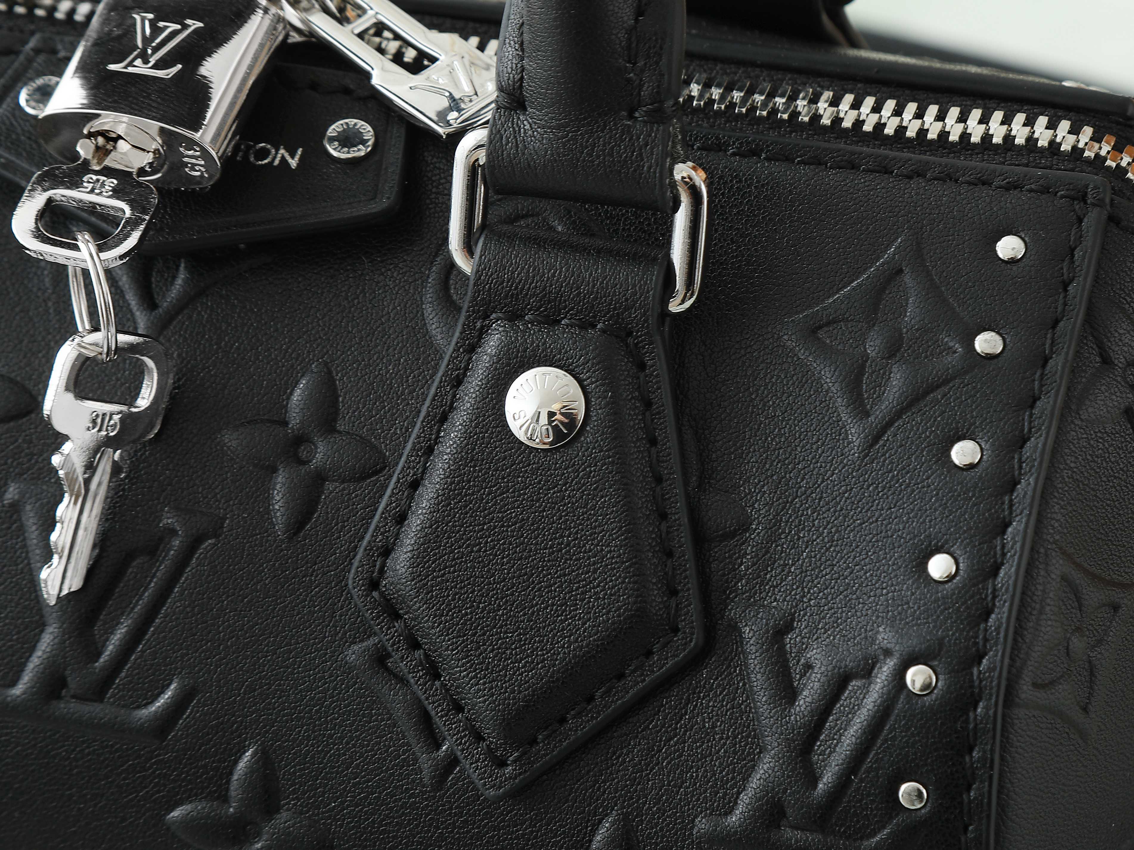 【顶级原单 独家实拍】M14575黑色 全皮speedy枕头包 SPEEDY TRUNK 20 手袋 M