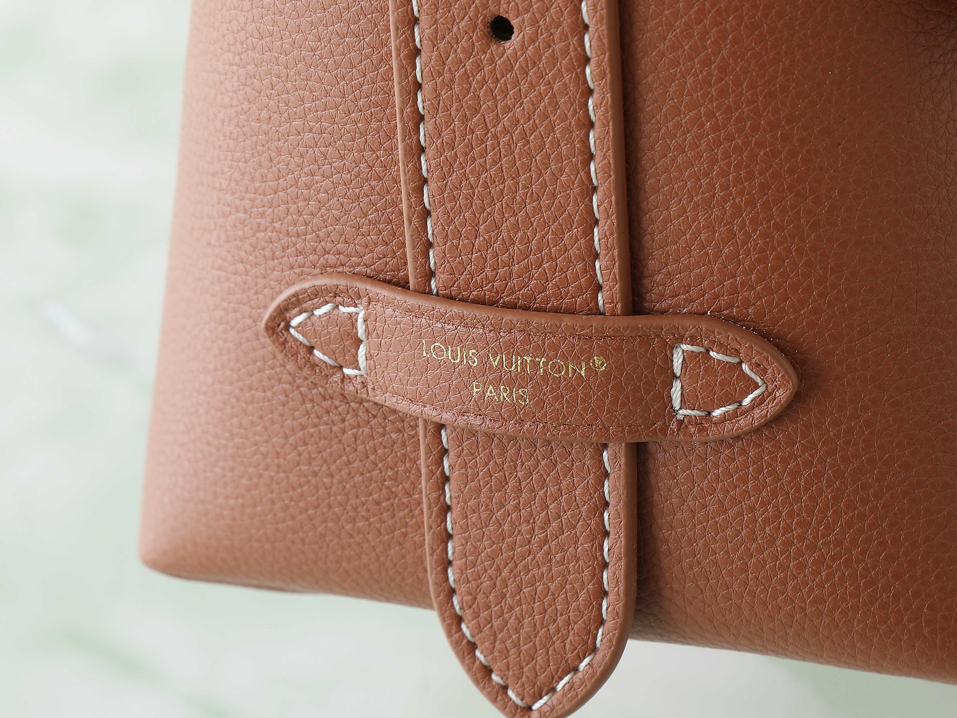 【顶级原单 独家实拍】M13148黑色 M13151棕色 全皮单肩包 Low Key Messenger