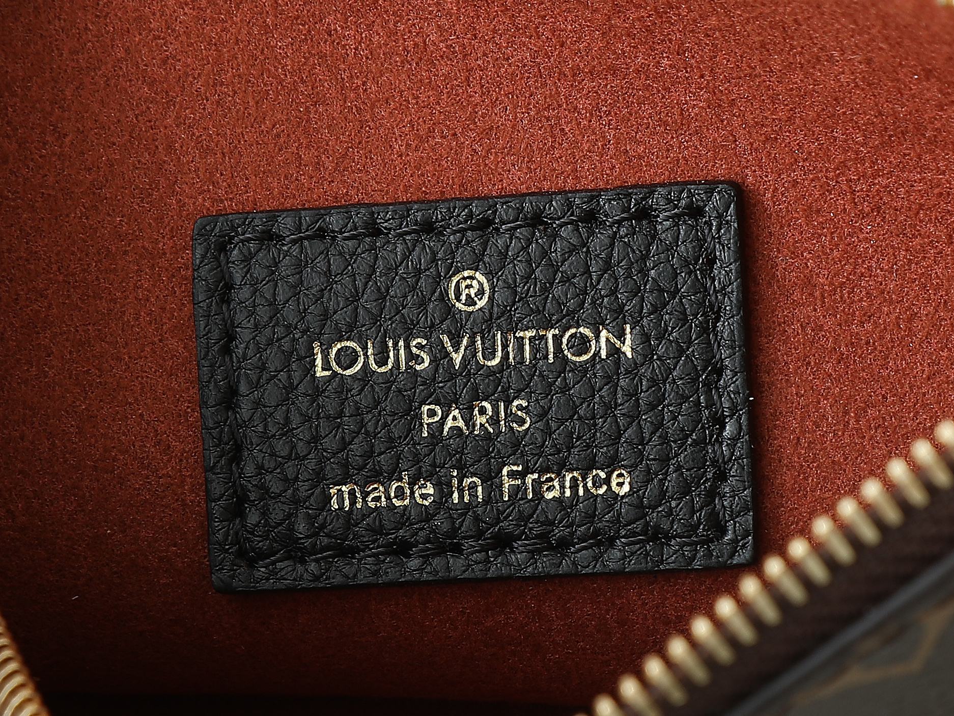 【顶级原单 独家实拍】M13148黑色 M13151棕色 全皮单肩包 Low Key Messenger