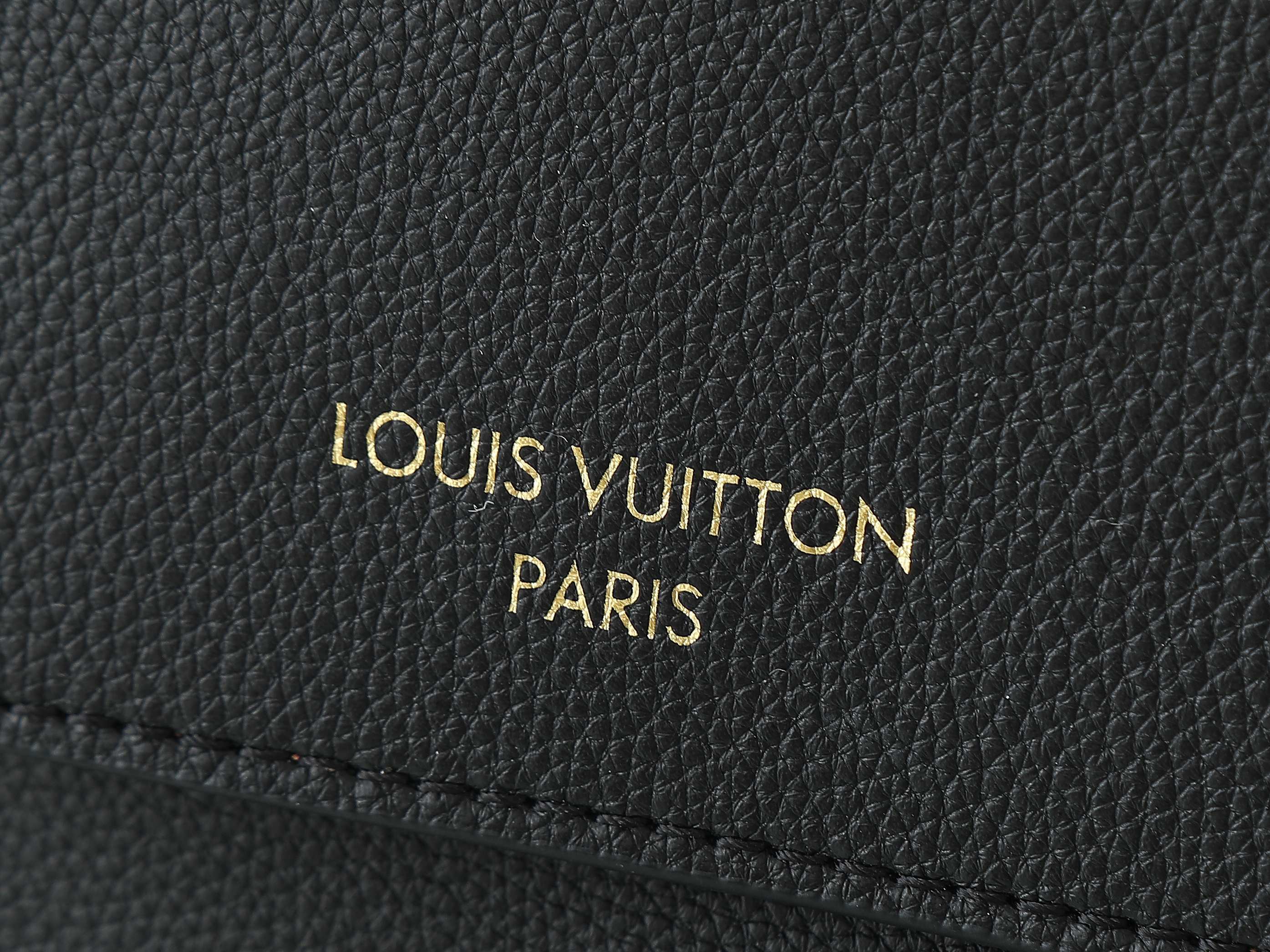 【顶级原单 独家实拍】M13148黑色 M13151棕色 全皮单肩包 Low Key Messenger