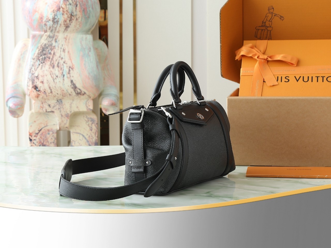 【顶级原单 独家实拍】M14514黑色 全皮机车包 LV Biker 小号手袋 M14514 瞩目亮相2