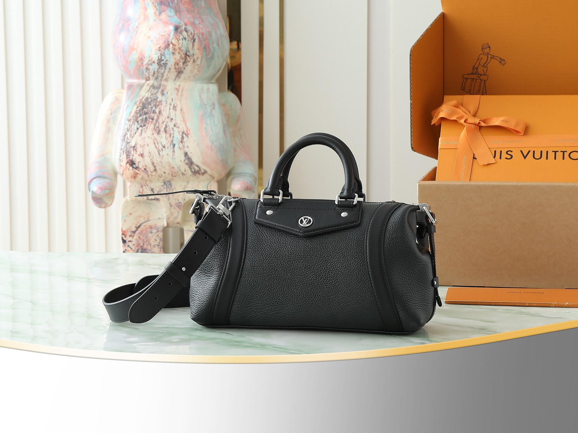 【顶级原单 独家实拍】M14514黑色 全皮机车包 LV Biker 小号手袋 M14514 瞩目亮相2