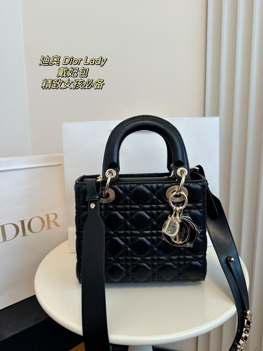 דיור Dior Lady תיקים תיקי יד תיקי כתף וצד ילדה.