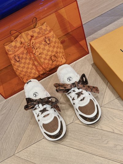 Louis Vuitton Shoes Sneakers Damier Azur Canvas Cowhide Wool LV Circle Sweatpants