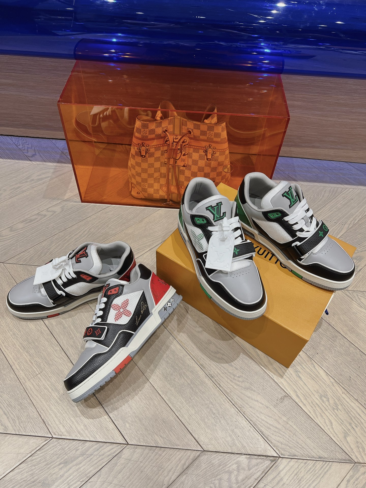 [Louis Vuitton Women
