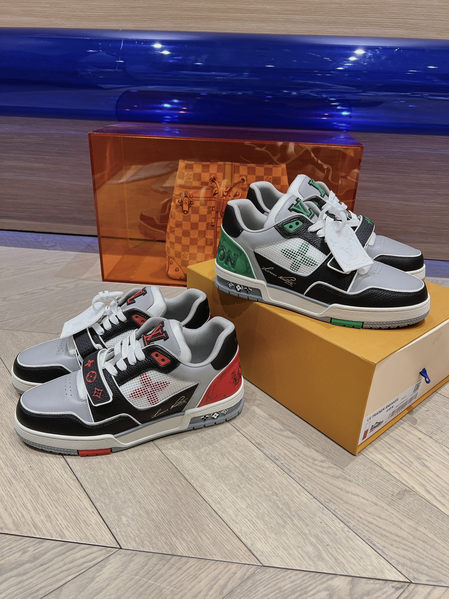 [Louis Vuitton Women