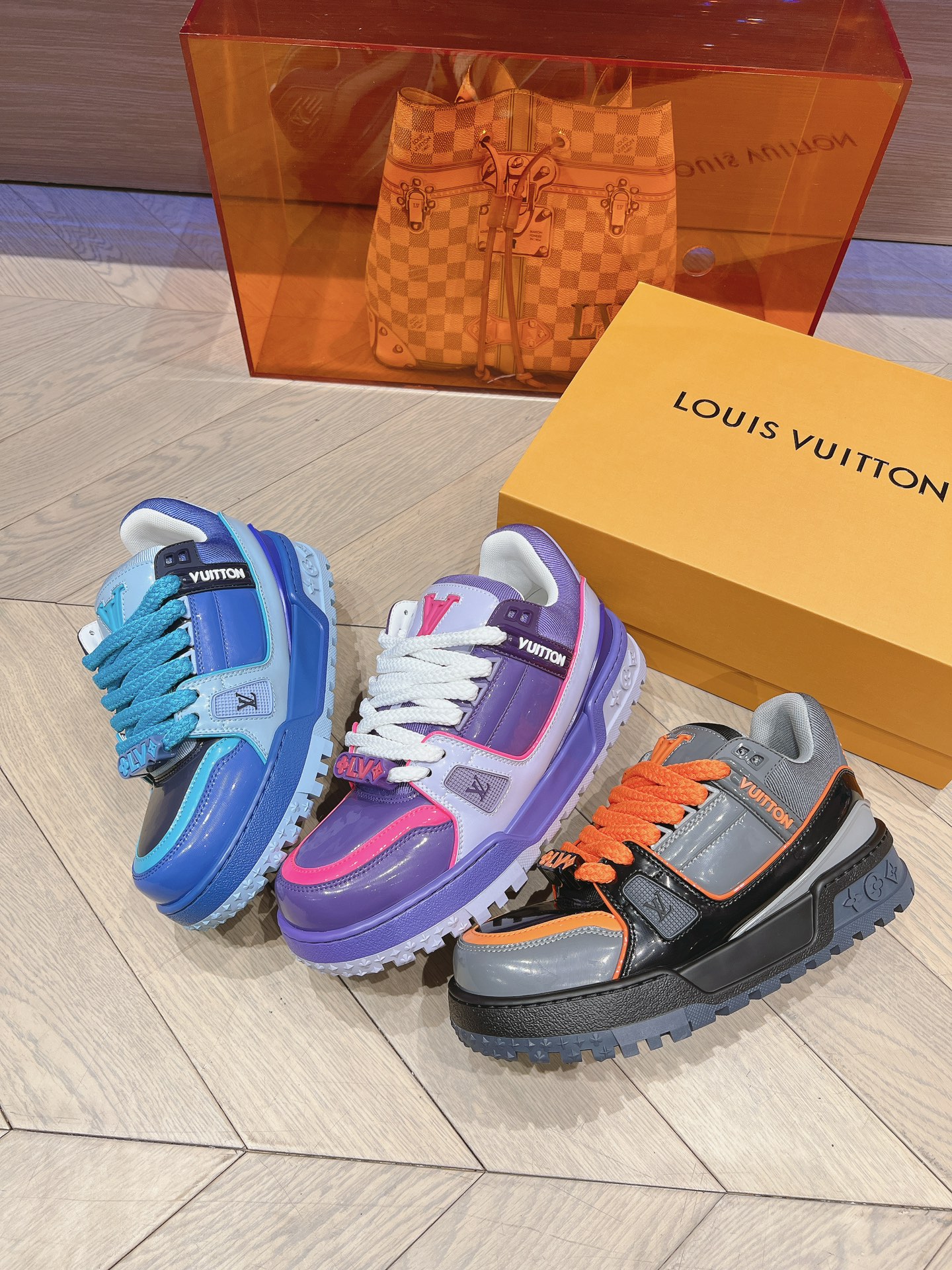 [Louis Vuitton Women