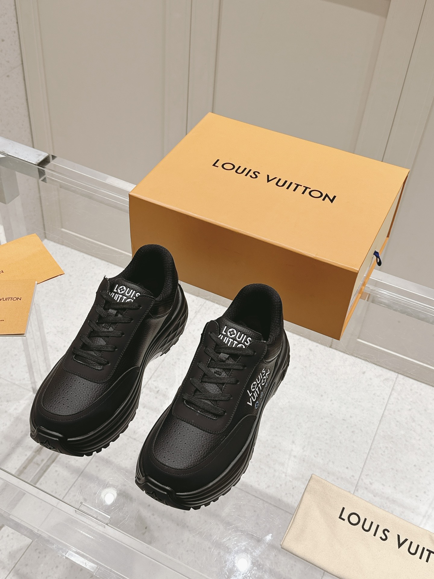 Louis Vuitton Shoes Sneakers Top Quality Website
 Embroidery Unisex Women Men Cowhide PU TPU Casual