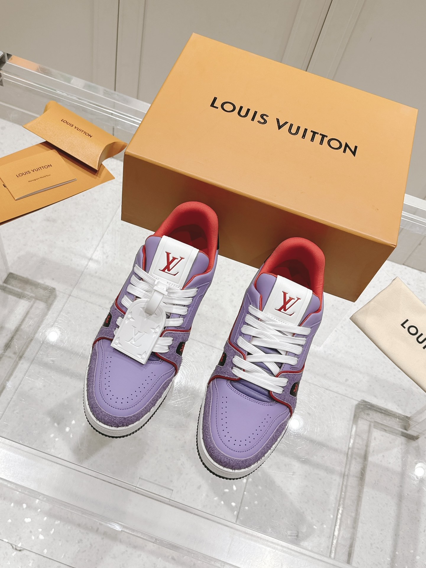 NO:167968,High-end L★V new color trainer men's new color color combination color, full of vitality, all 4 colors are good, plant any grass, size 39-46 (46 orders), casual shoes/sports shoes, sneakers19860909高版  L★V 新色 trainer 男款上新 彩色鹿皮拼色 活力四射 4种配色都好看,任意种草  码数39-46（46订）,休闲鞋/运动鞋,sneakers,Women's Shoes