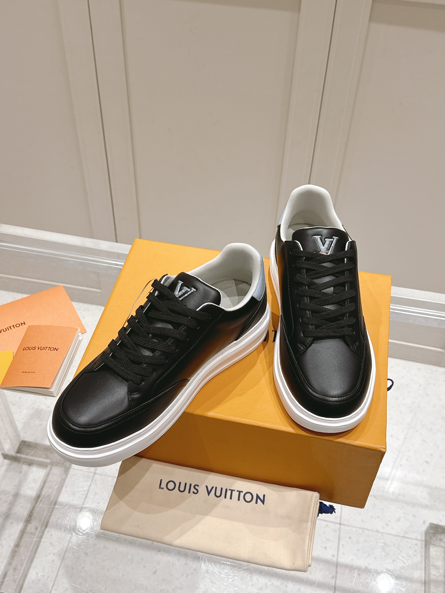Louis Vuitton Black Leather Casual Sneakers with Embroidered Logo Details 6 i1740738412 8310 8