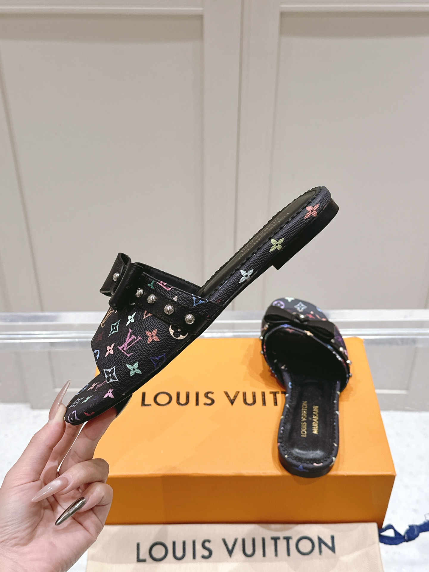 Louis Vuitton LV x TM 路易威登x村上隆联名6AM 系列 白三彩 平底 凉拖鞋
